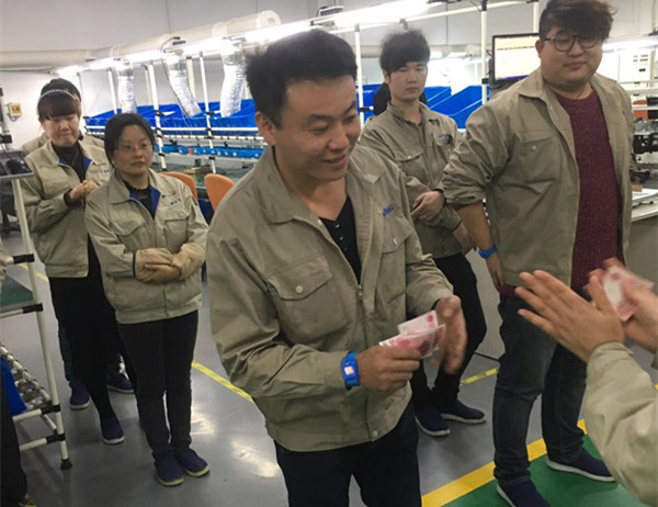 762382830748897599_副本 員工